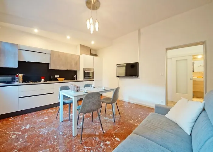Dolcevita Apartments N 439